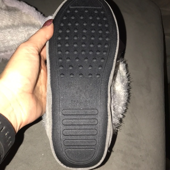 Muk Luks - Picture 4 of 4